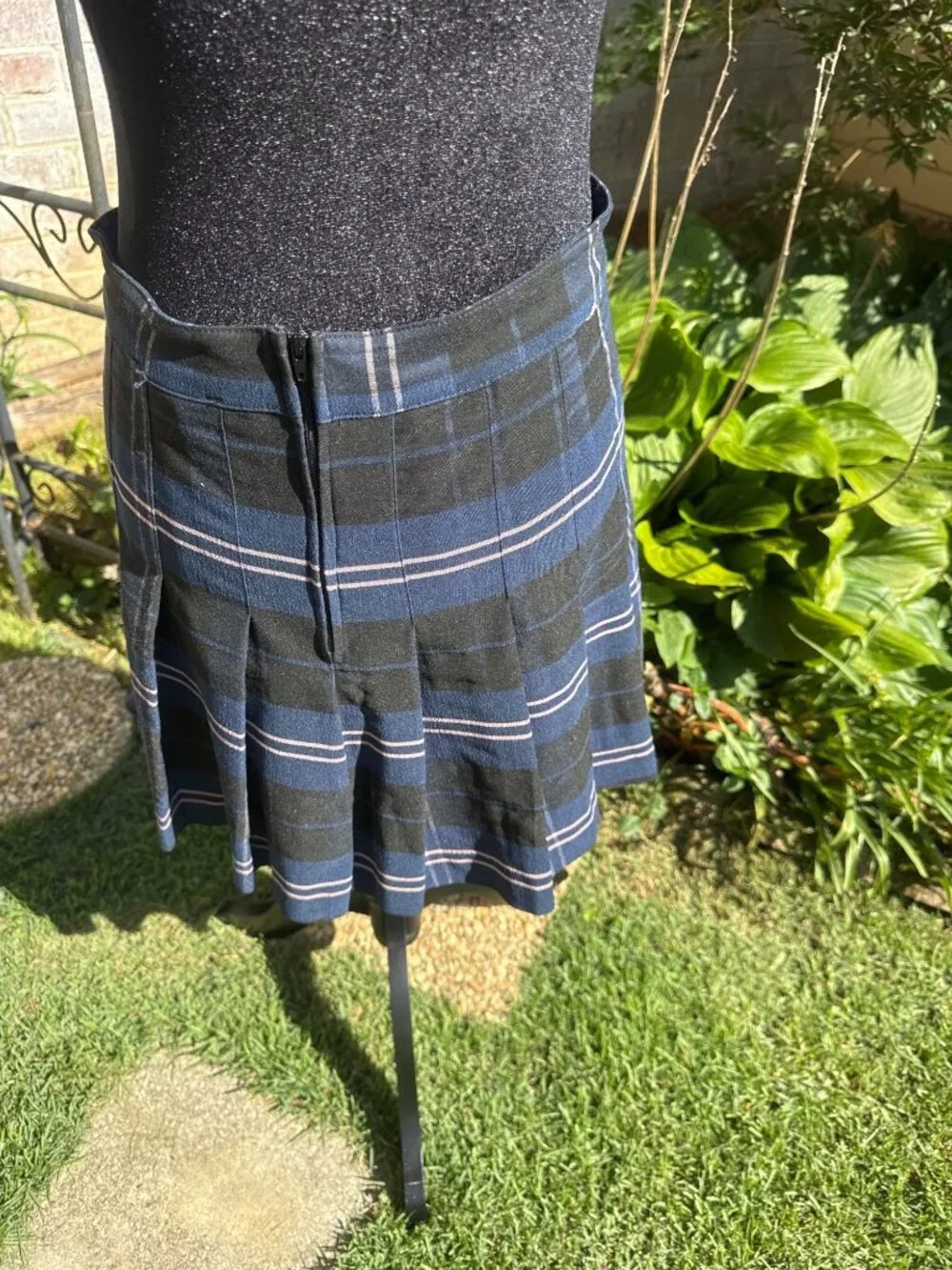 Love Tree Plaid Pleated Mini Skirt Schoolgirl Tartan Y2K Preppy Britney Separs L